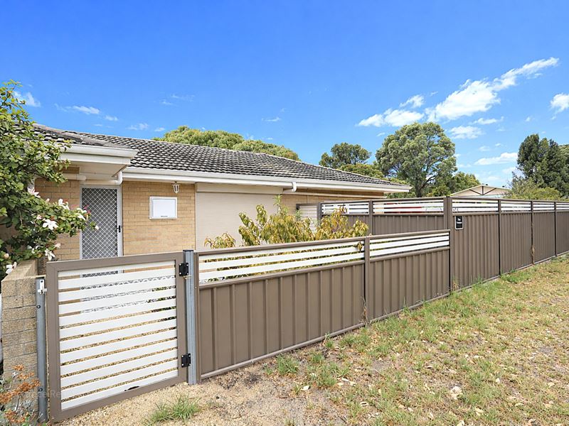 1 Treasure Road, Sinclair WA 6450