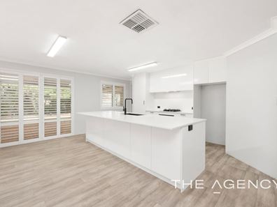 50 Lydon Boulevard, Atwell WA 6164