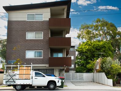 8/267 Fulham Street, Cloverdale WA 6105