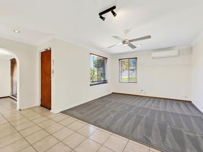 8 Island Place, Heathridge WA 6027
