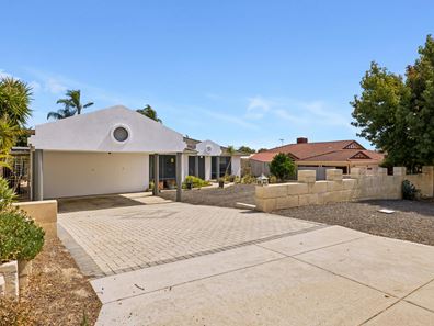 43 Dongara Circle, Jane Brook WA 6056