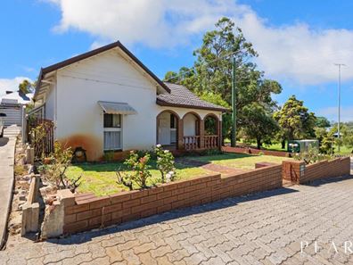 22 Coode Street, Bayswater WA 6053