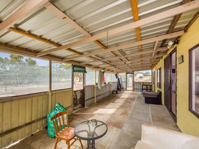 21 York Gum Drive, Goomalling WA 6460