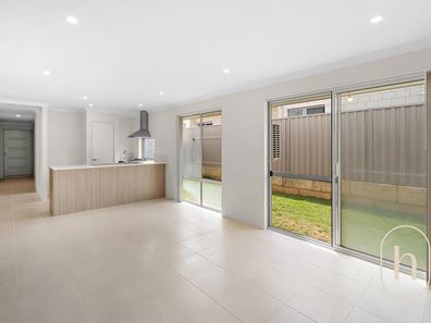 1 SALICE TERRACE, Sinagra WA 6065