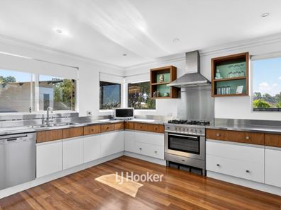 17 Churchill Drive, South Bunbury WA 6230