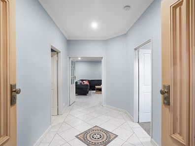 2 SKYLINE RISE, Ballajura WA 6066