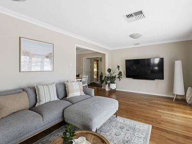 7 Darley Circle, Bull Creek WA 6149