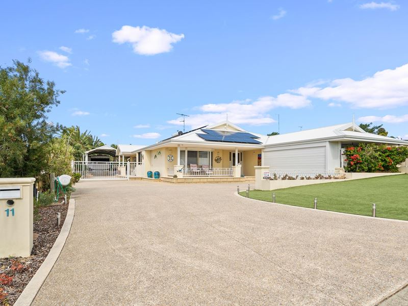 11 Bangalay Court, Halls Head