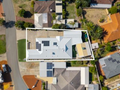 11 Bangalay Court, Halls Head WA 6210
