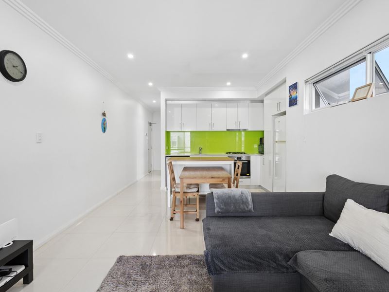 6/7 Swanston Street, Yokine WA 6060