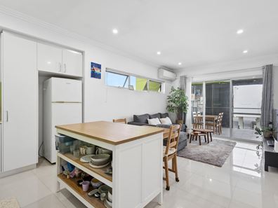 6/7 Swanston Street, Yokine WA 6060