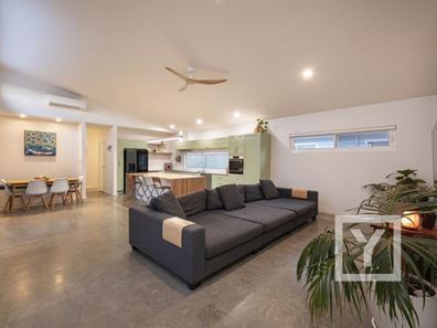 18 Sheshan Road, Dunsborough WA 6281