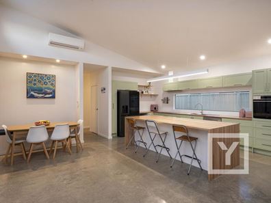 18 Sheshan Road, Dunsborough WA 6281