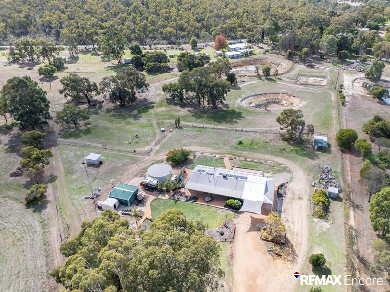 2 White Gum Glen, Beechina WA 6556