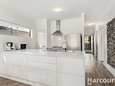 56 Cassowary Crescent, Coodanup WA 6210