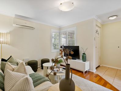 2/14 Wynyard Street, Yokine WA 6060