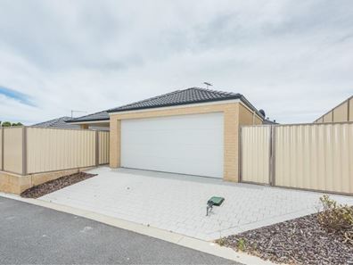 1 Island Way, Singleton WA 6175