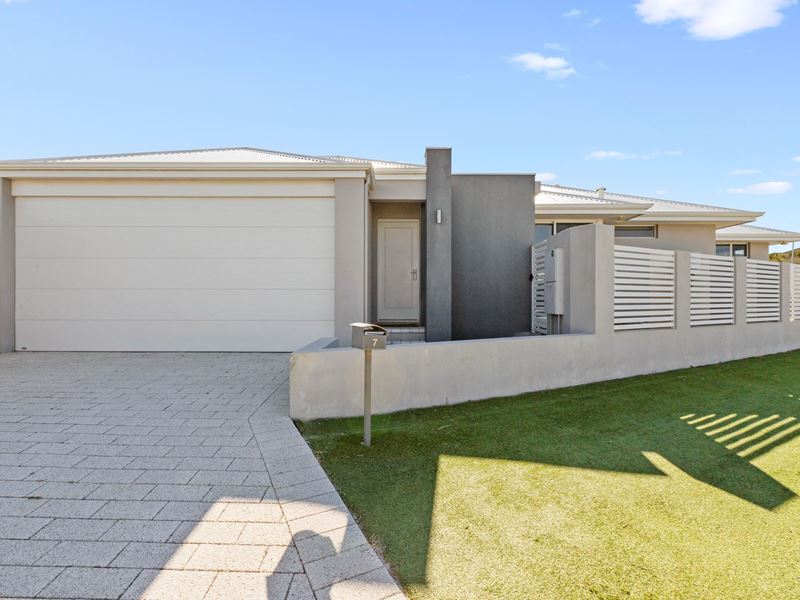 7 Uppingham Way, Butler WA 6036