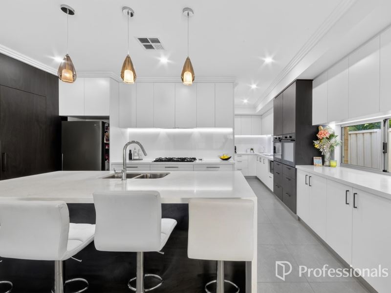 53A Kennedy Road, Morley WA 6062