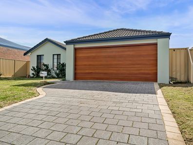 23 Daran Way, Byford WA 6122