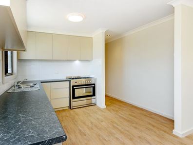 8 Colback Street, Binningup WA 6233
