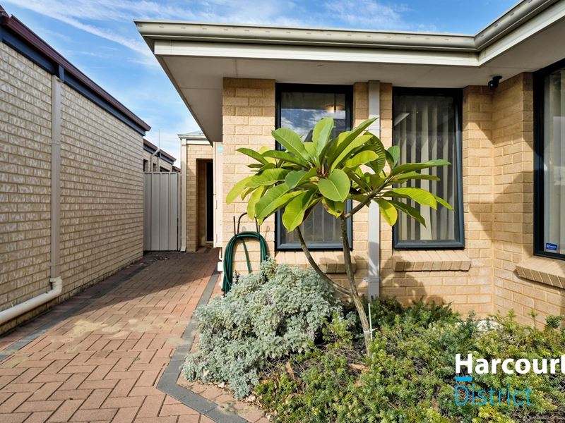 8/4 Bristol Street, Warnbro WA 6169
