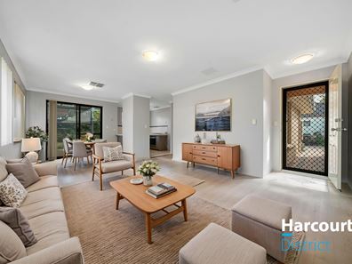 8/4 Bristol Street, Warnbro WA 6169