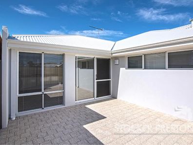 1/13 Bayou Court, Geographe WA 6280