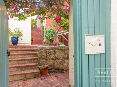8/16 Perina Way, City Beach WA 6015