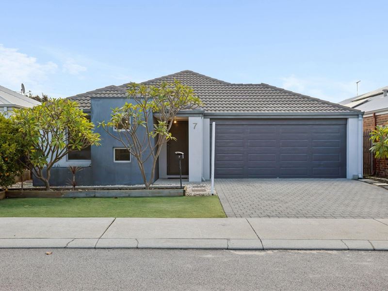 7 Alverda Parade, Aveley WA 6069