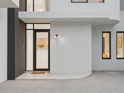 64C Waratah Avenue, Dalkeith WA 6009