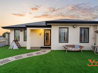 11 Macquarie Bend, Ellenbrook WA 6069