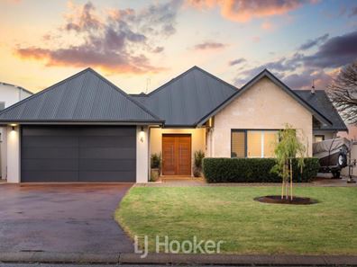 4 The Enclave, Dunsborough WA 6281