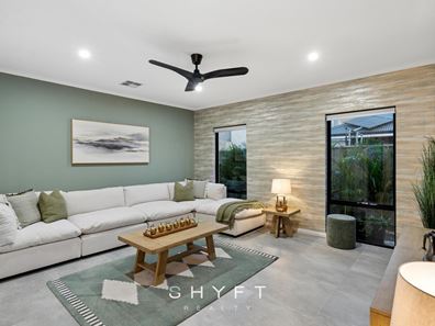 10 Gibraltar Way, Mindarie WA 6030