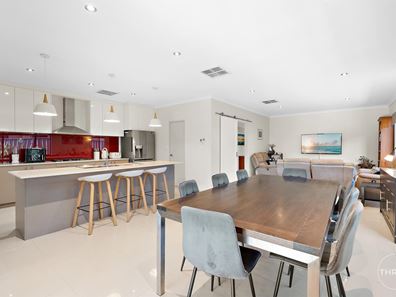 26 Petrona Crescent, Piara Waters WA 6112