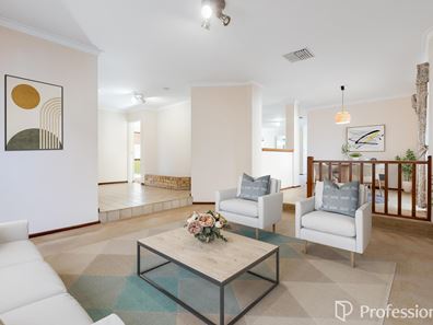 72 Gracechurch Crescent, Leeming WA 6149