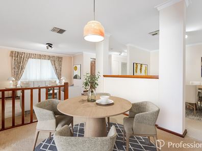 72 Gracechurch Crescent, Leeming WA 6149
