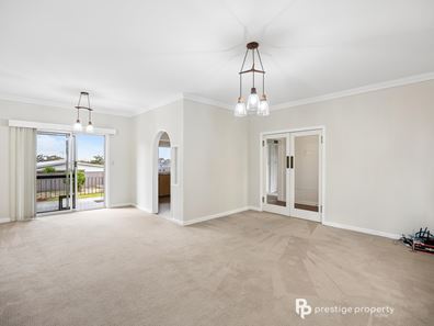 12 Collinson Street, Dianella WA 6059
