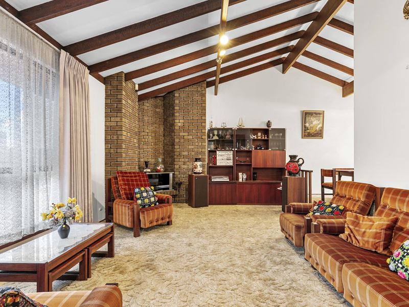 52 Rannoch Circle, Hamersley WA 6022