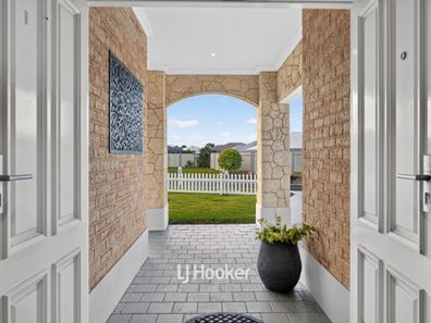 14 Libra Way, Australind WA 6233