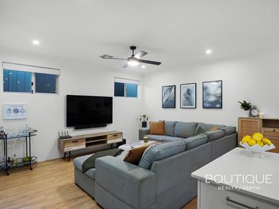 15 Gosse Road, Padbury WA 6025