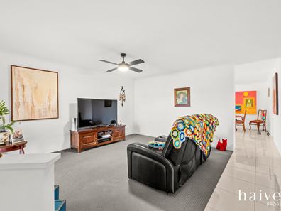 6 Taunton Mews, Leda WA 6170