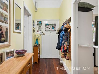 28 Collins Street, Kensington WA 6151