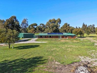 39 Sussex Bend, Lower Chittering WA 6084