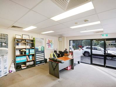 44A Sustainable Avenue, Bibra Lake WA 6163