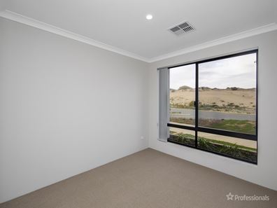 21 Reef Break Drive, Two Rocks WA 6037