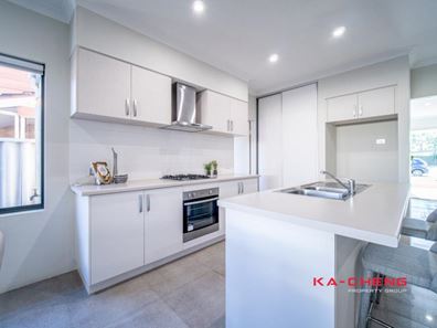 7A Ranmore Way, Morley WA 6062
