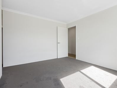 2 Colombo Street, Southern River WA 6110