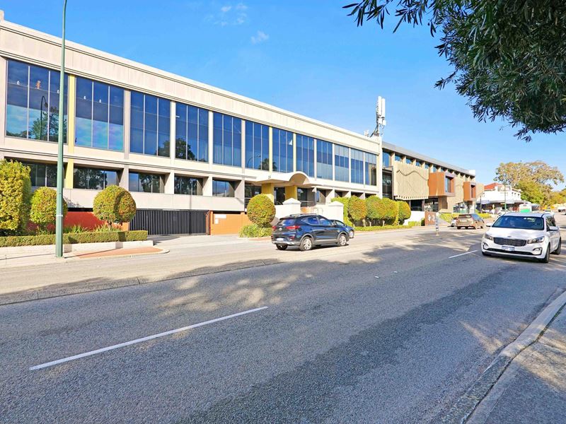 3/18 Stirling Highway, Nedlands