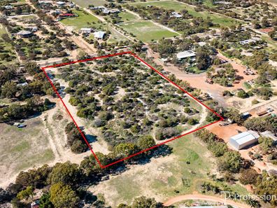 12 Moresby Road, Moresby WA 6530